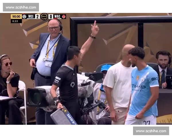 马宁世俱杯晒照执法引热议 硬刚弗拉门戈教练组成焦点