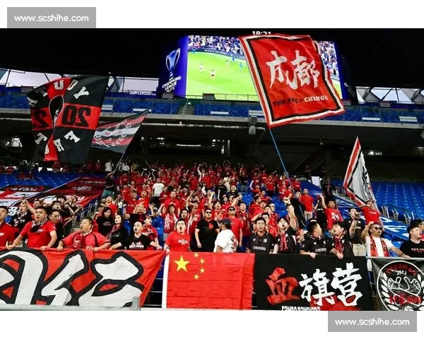 成都蓉城严斥球迷恶意涂鸦 承诺依规重罚维护赛事文明